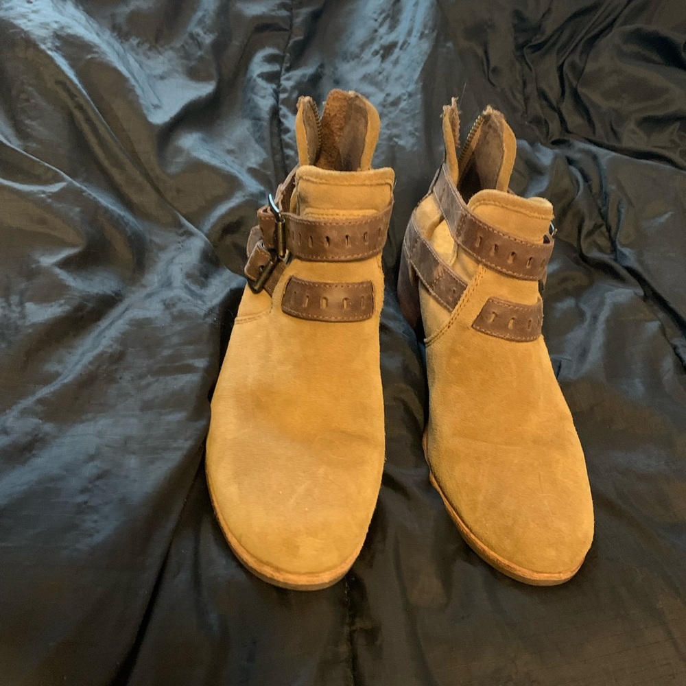 Ugg Ankle Boots Patsy - image 2